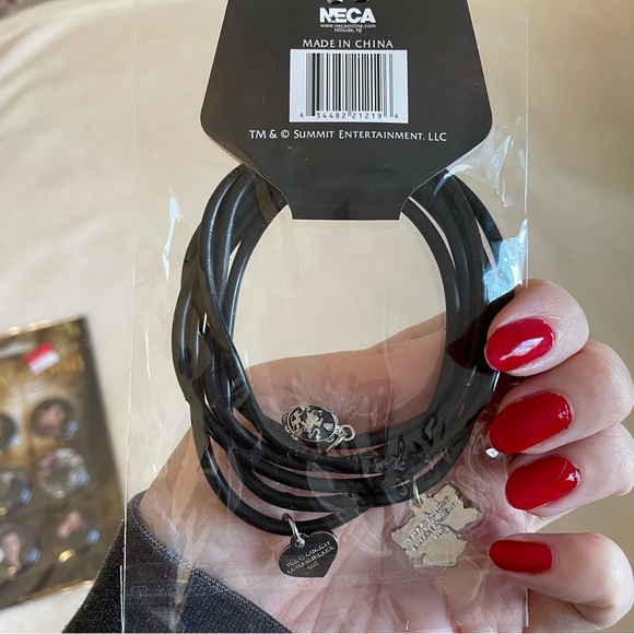 Y2K DEADSTOCK TWILIGHT SAGA NEW MOON WALMART MERCH SET/BUNDLE✨ - Picture 5 of 7